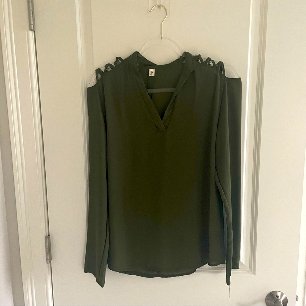 Miss green V neck Blouse